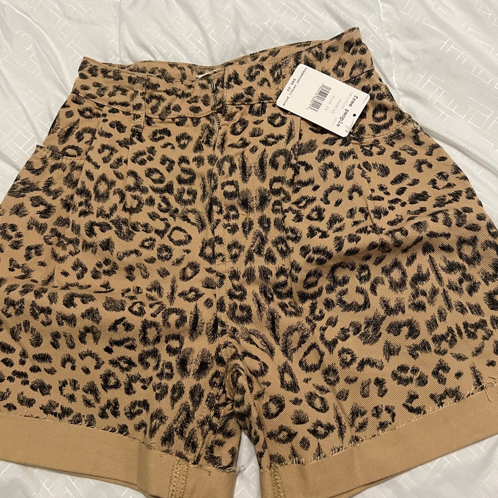 NWT free people leopard print high waisted shorts